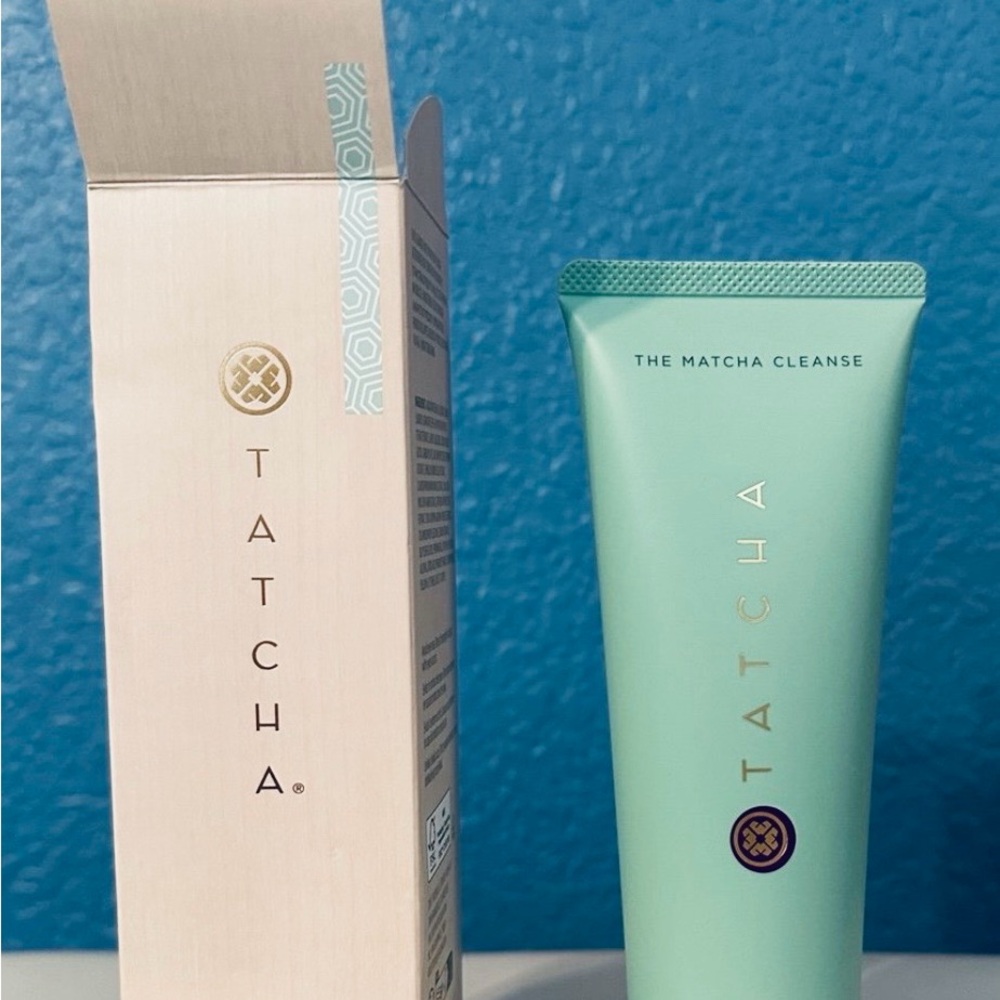 Tatcha Matcha Cleanse Tube in Mint Green and Cream Box